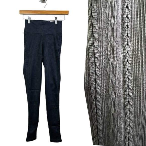 Aerie Offline Hi Rise Black Wide Ribbed Braided Trim Leggings Size Small - Picture 1 of 14